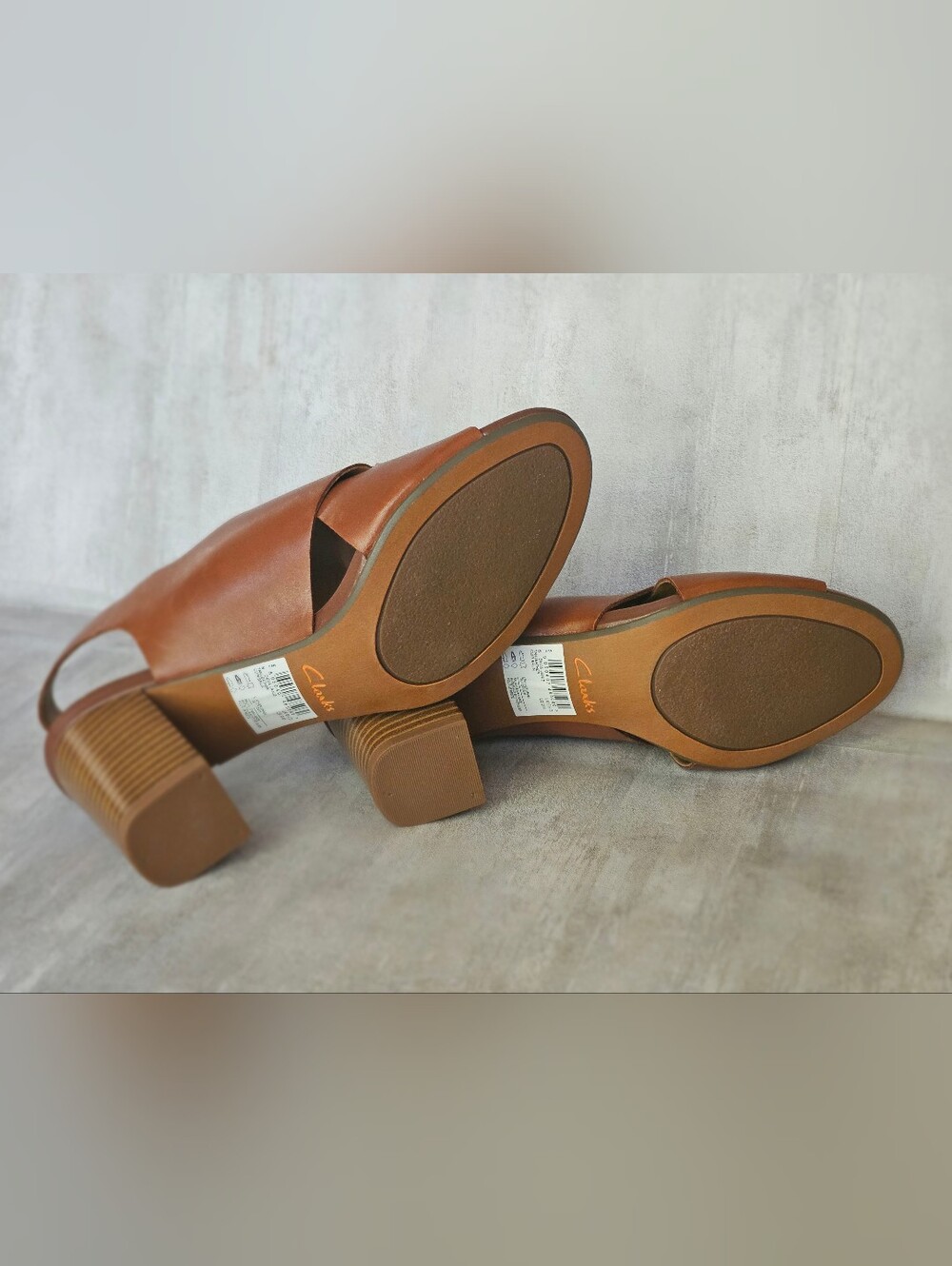 Clarks Collection Women’s Deva Janie Tan Leather Block Heel Sandals Size US 9 M - Picture 7 of 13